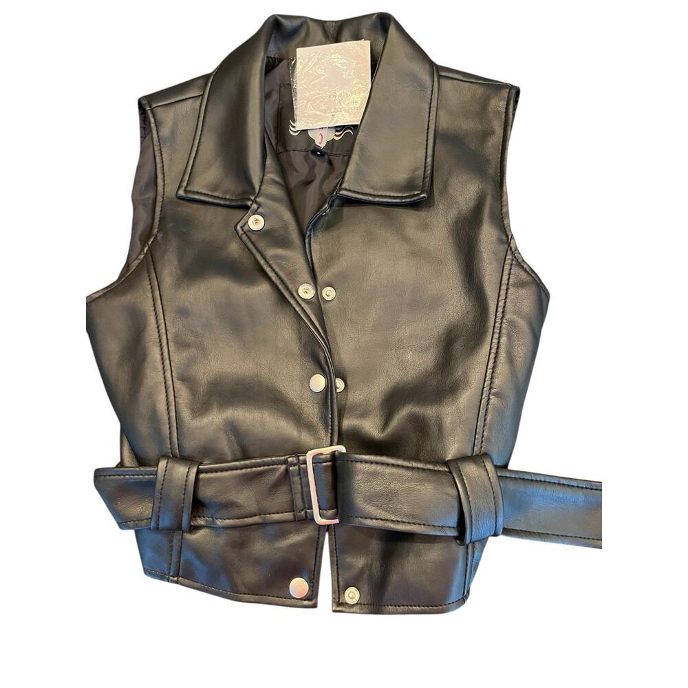 Cool Wave Clothing Ladies Black vegan leather belted vest size small biker